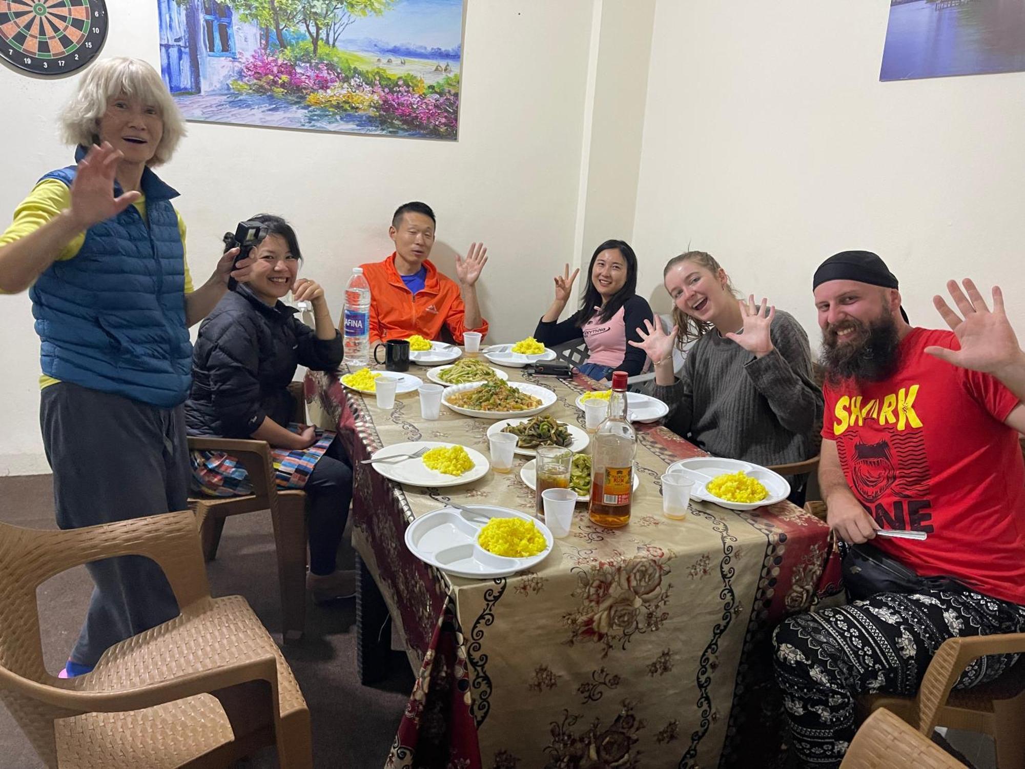 Pizza Street Hostel アカバ エクステリア 写真